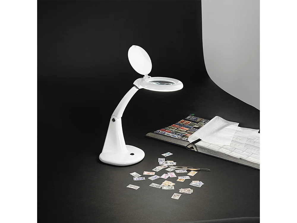 LED-tafellamp met vergrootglas, 6,5W 520lm 3000K, wit kunststof frame, modern en functioneel ontwerp - Perenz