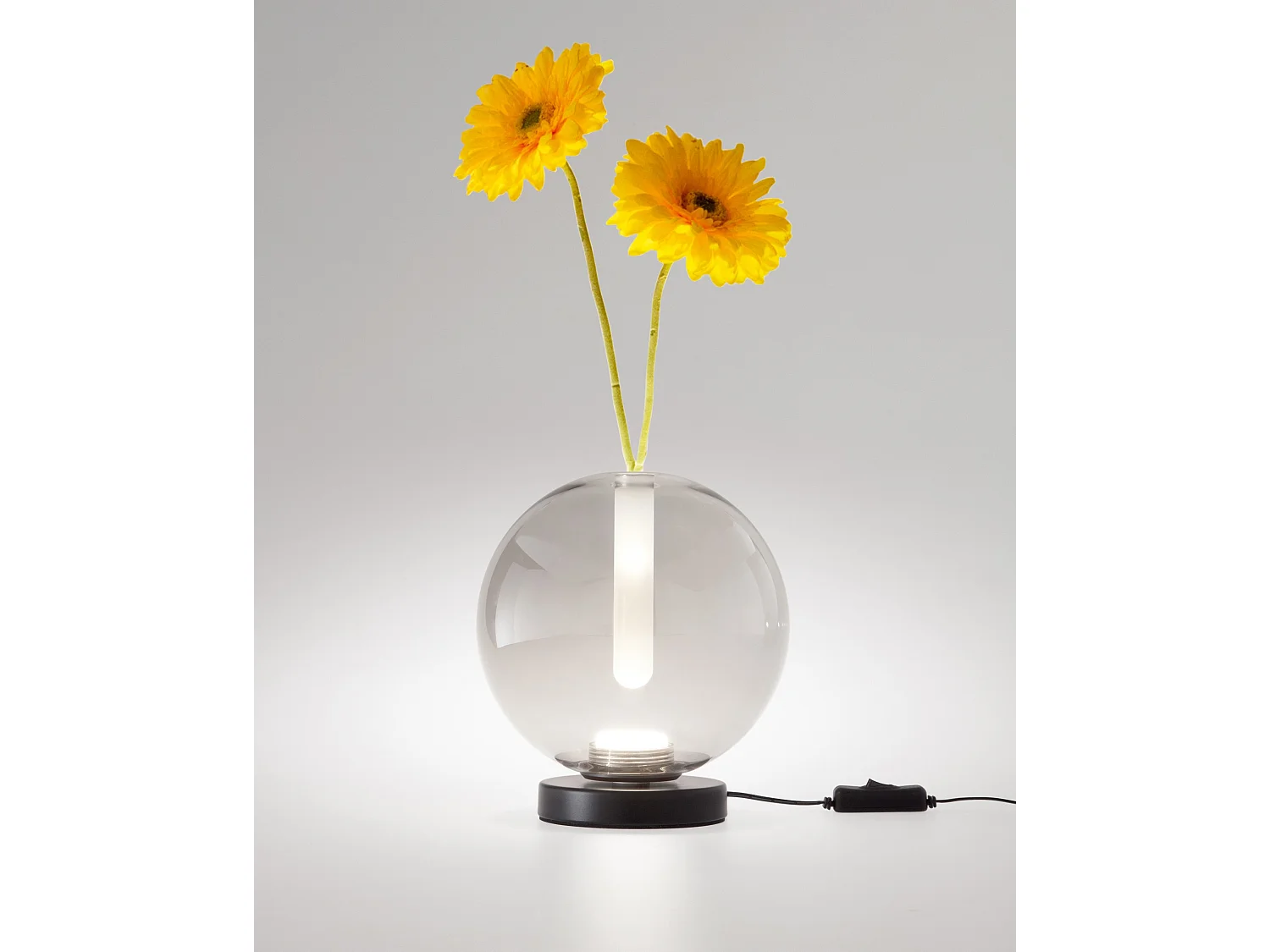 Wengen tafellamp, transparant grijs, 7W LED 540lm, borosilicaatglas, aanraakdimbaar, kleurtemperatuur 2700K-3000K-4000K, IP20 - Wengen