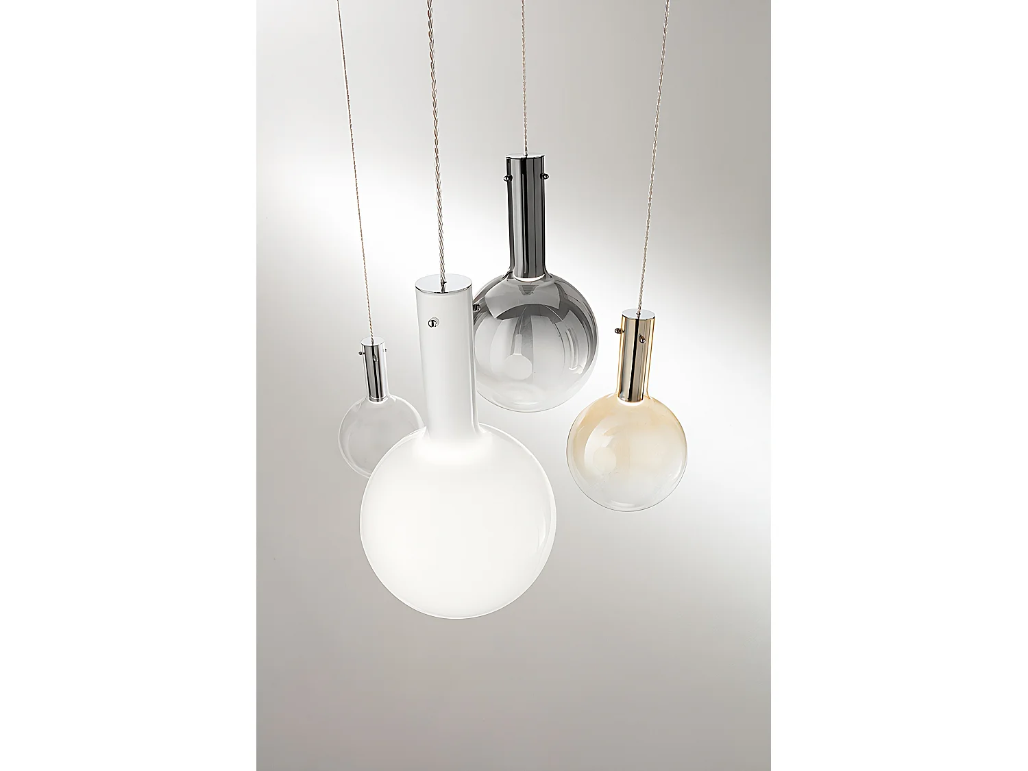 LED Pendant Lamp Series 8310 Amber Glass, Polished Chrome Frame, 5W 3000K, Diameter 20 cm, 200 cm Cable IP20 - Perenz