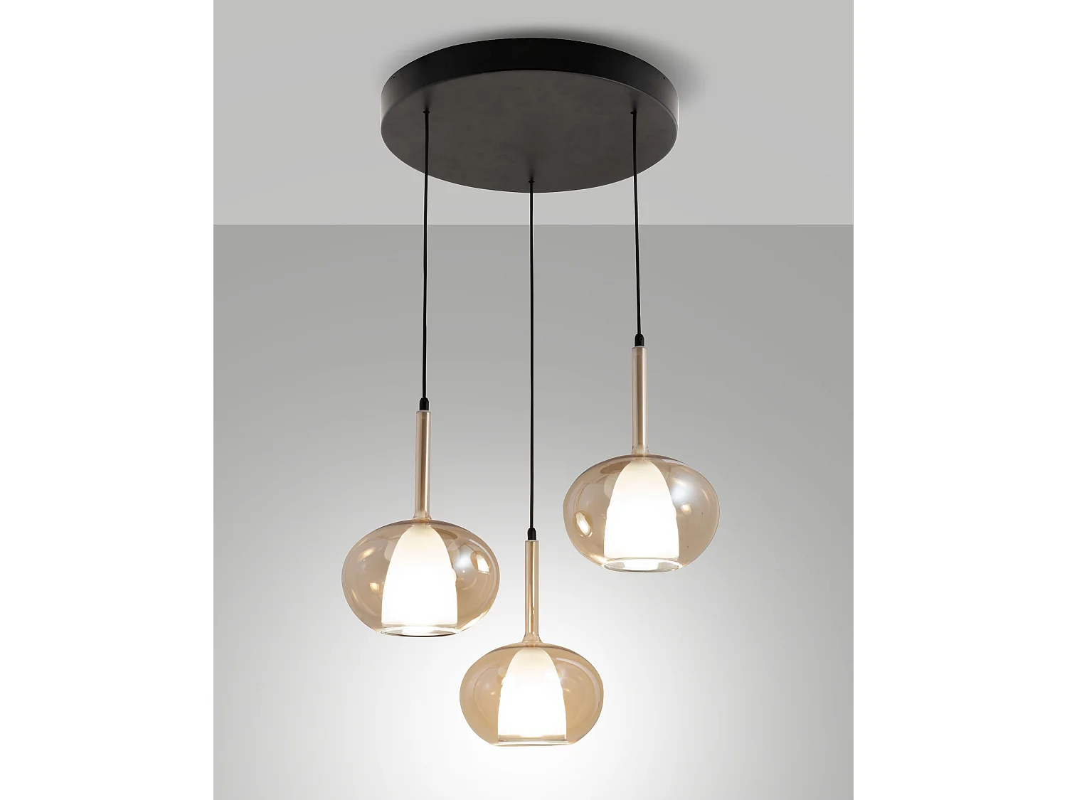 Edolo hanglamp Ø450mm in metaal en amberkleurig borosilicaatglas, 3x E27 40W, IP20, Klasse 1 - Modern design voor interieurs