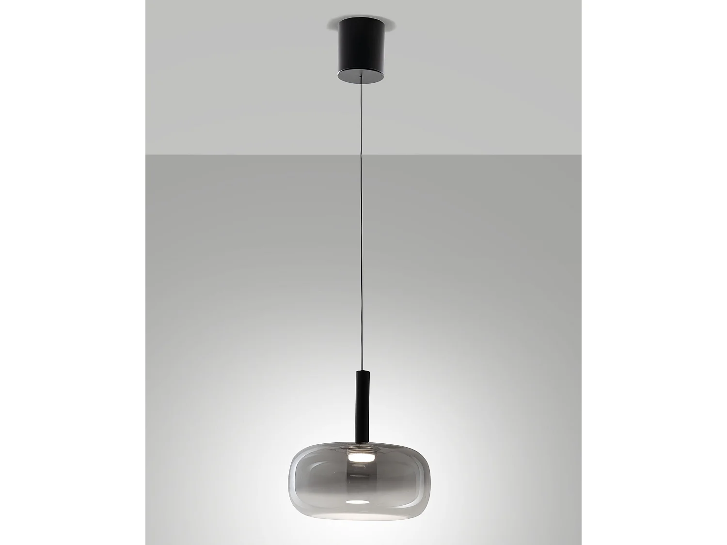 Devero 8W LED-hanglamp, Ø25cm, lichtgrijs verloop borosilicaatglas, dimbaar, kleurtemperatuur 2700K-3000K-4000K, IP20 - Devero collectie