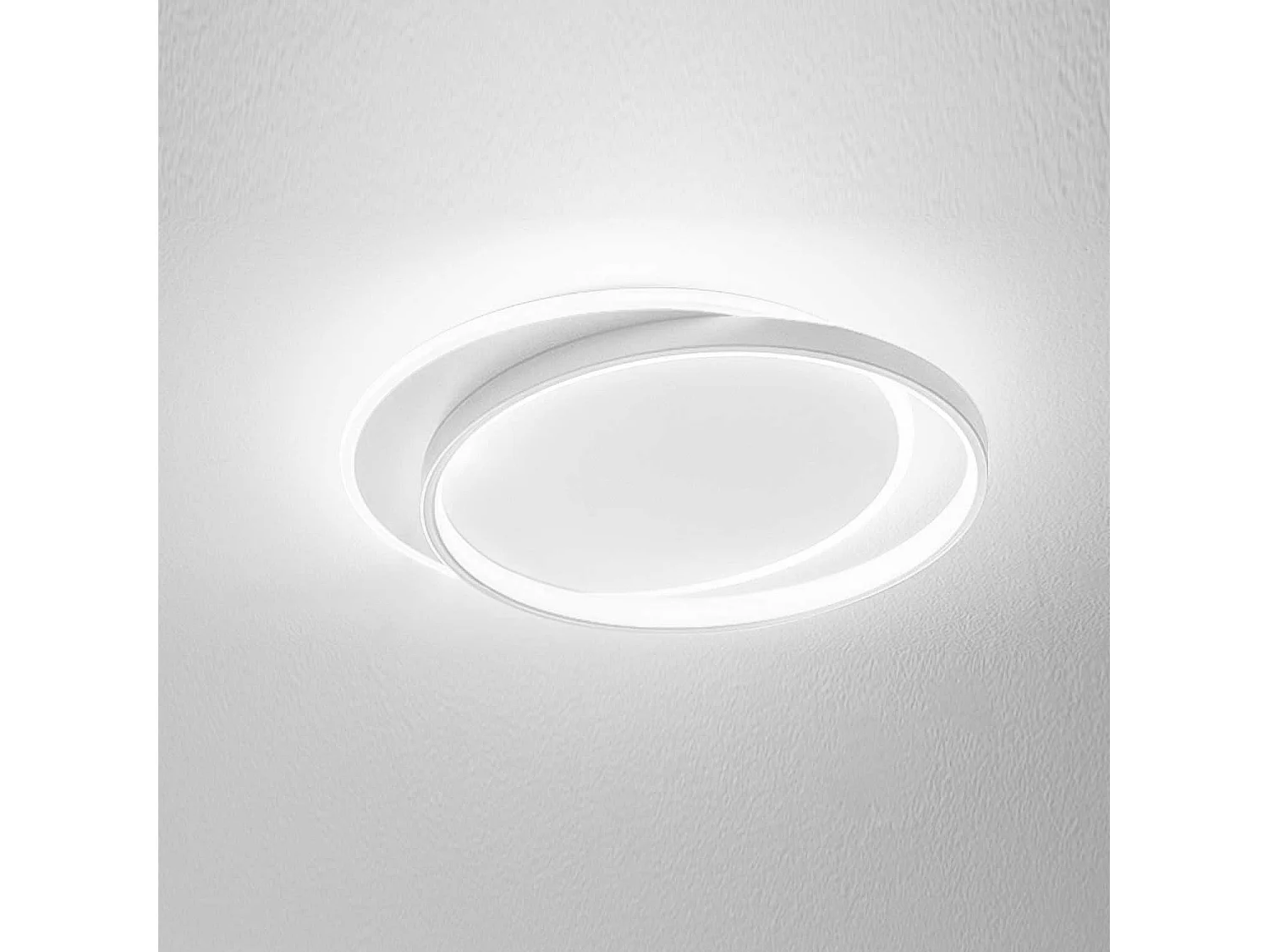 Christine P/S LED-plafondlamp, 65W 5368lm 3000K, wit satijn aluminium frame en opalen methacrylaat diffuser - Gea Luce