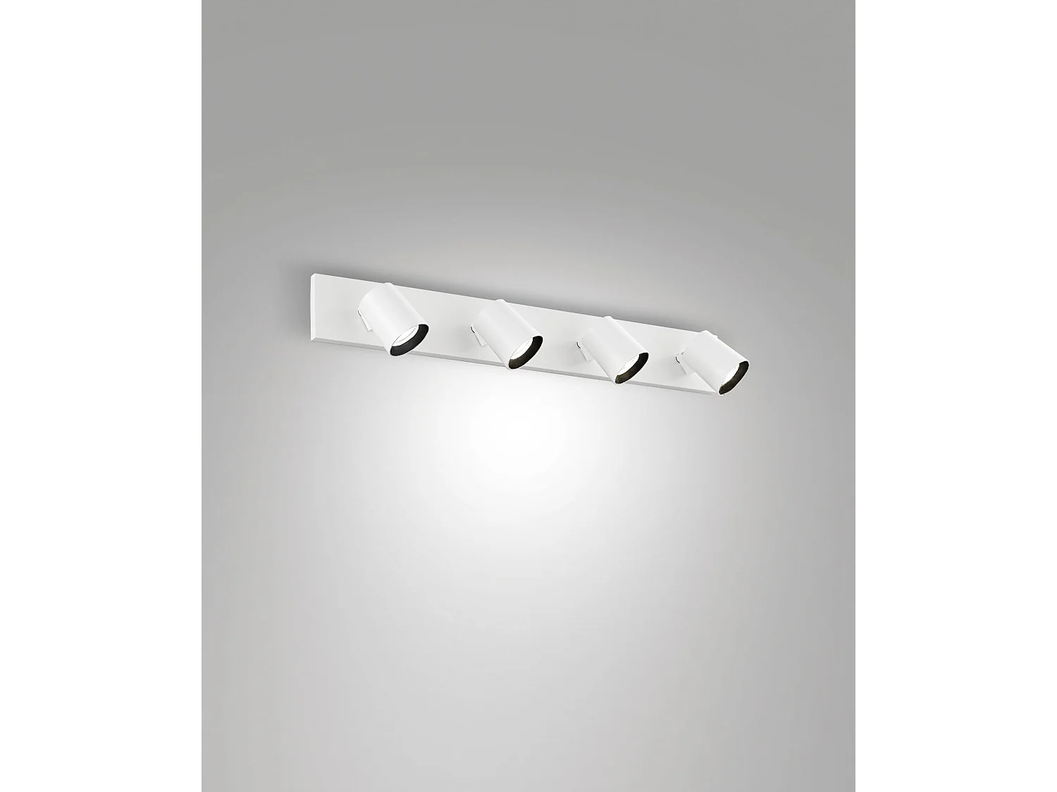 Modo 4-lichts plafondspot, gegoten aluminium constructie, wit, GU10 fitting, veelzijdig voor elke woonomgeving.
