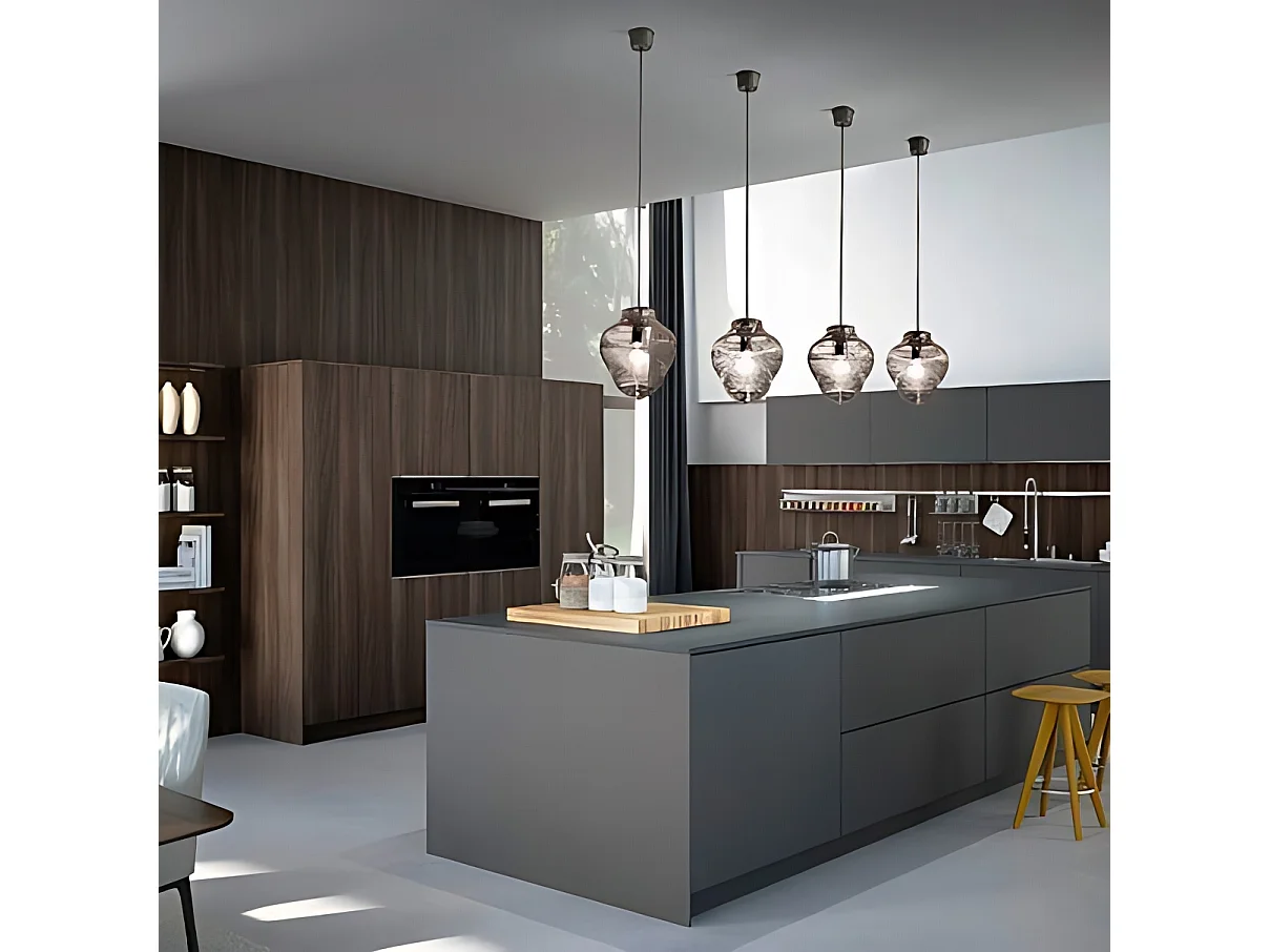 Clyde hanglamp van gerookt geblazen glas met Rigadin-vakmanschap en een grijze metalen structuur, in hoogte verstelbaar, handgemaakt ontwerp.