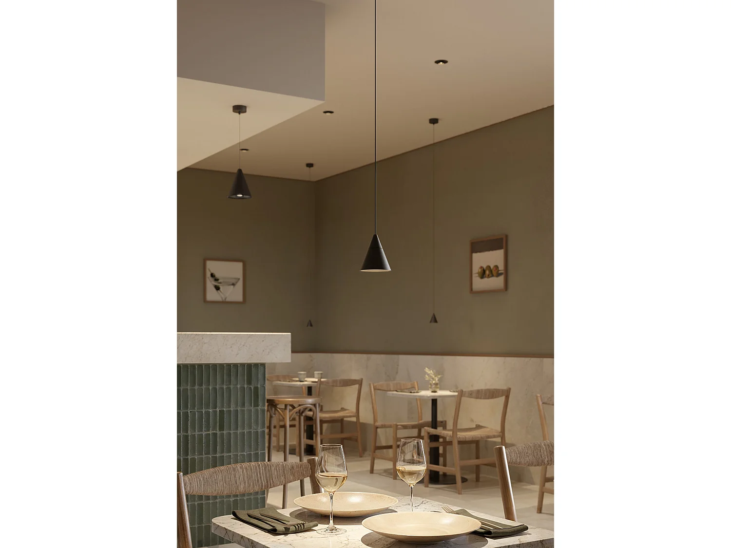 Zoe Surface hanglamp Beneito & Faure 7W 38° 2700K matzwart - conisch ontwerp LED CRI90 UGR<19 voor binnenverlichting