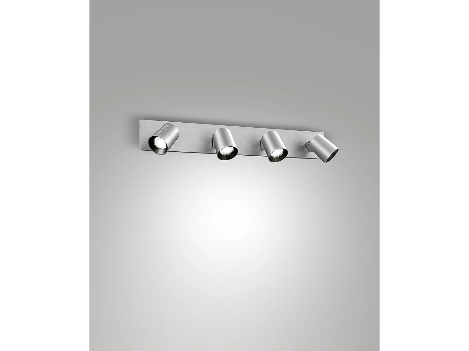 Modo 4-lichts plafondspot, gegoten aluminium structuur, geborsteld aluminium, GU10 fitting, modern en verfijnd design.