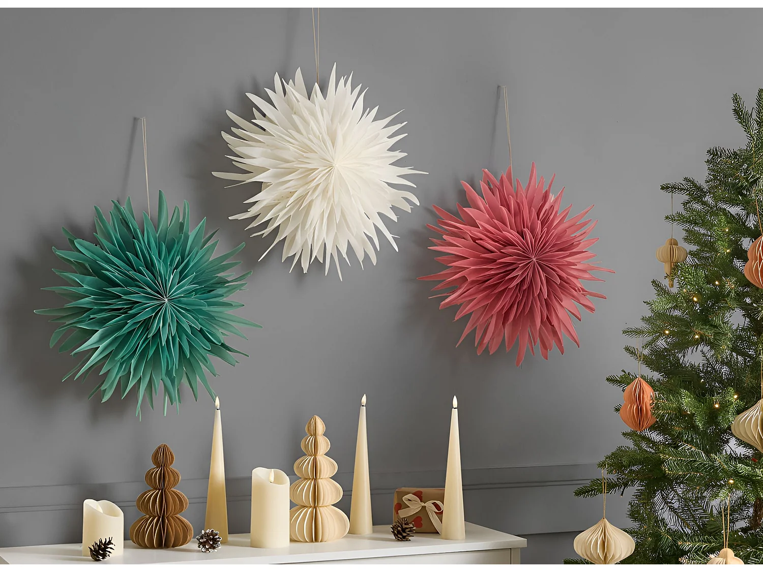 Lot de 3 décorations suspendues LED GROVLAN 41 cm Étoile Multicolore