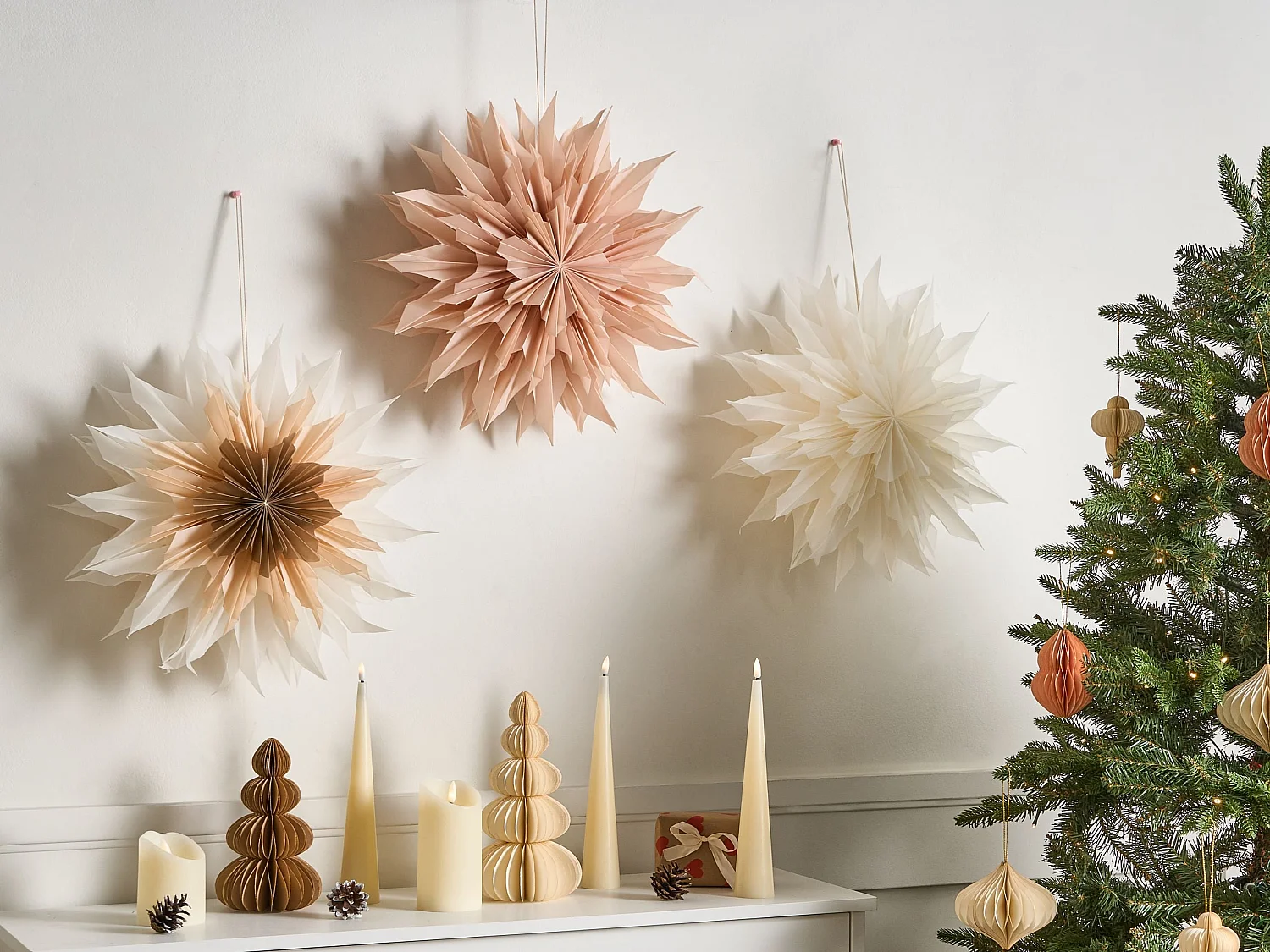 Lot de 3 décorations suspendues LED FORSAN 41 cm Étoile Multicolore