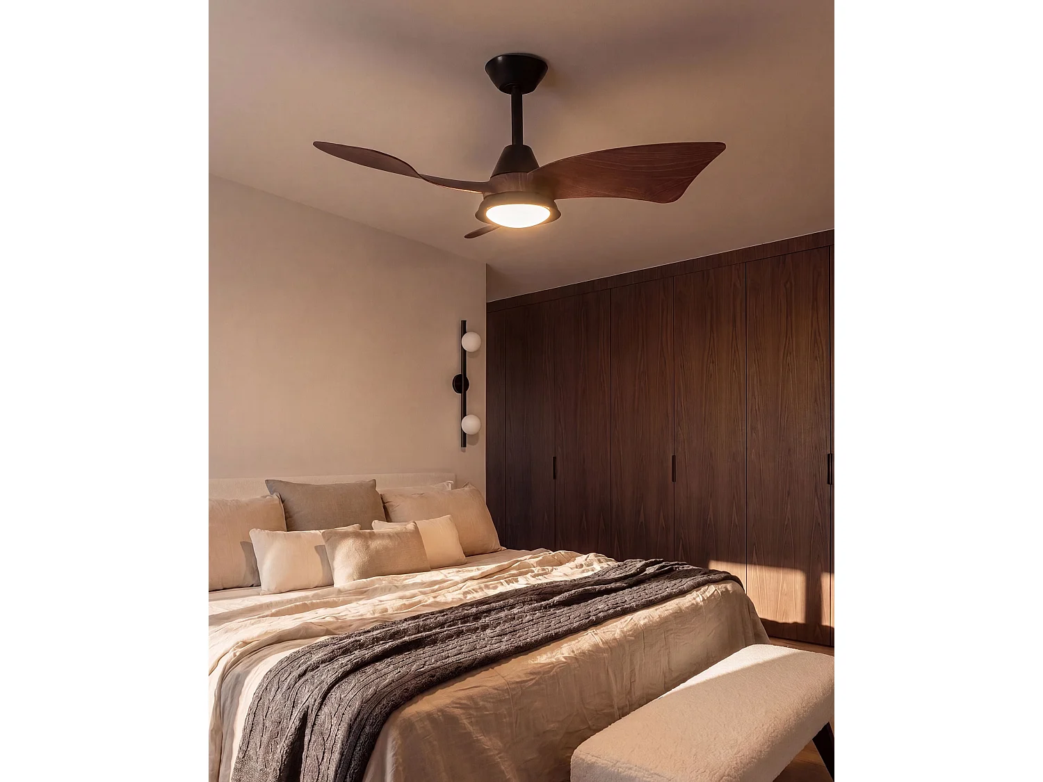 Ventilateur de plafond avec lampe HAINES Avec télécommande LED Noir