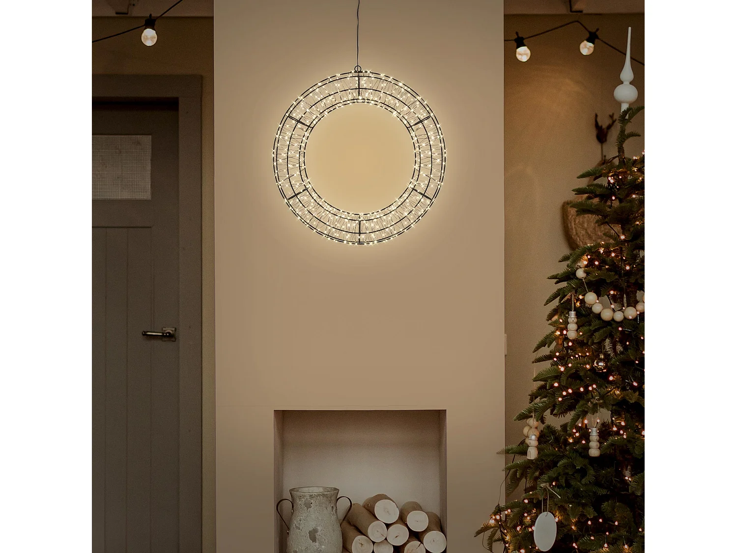 Couronne lumineuse de Noël LED Ø 38 cm décoration suspendue, anneau lumineux en métal, 480 LED blanc chaud, minuterie, íntérieur et extérieur, IP44