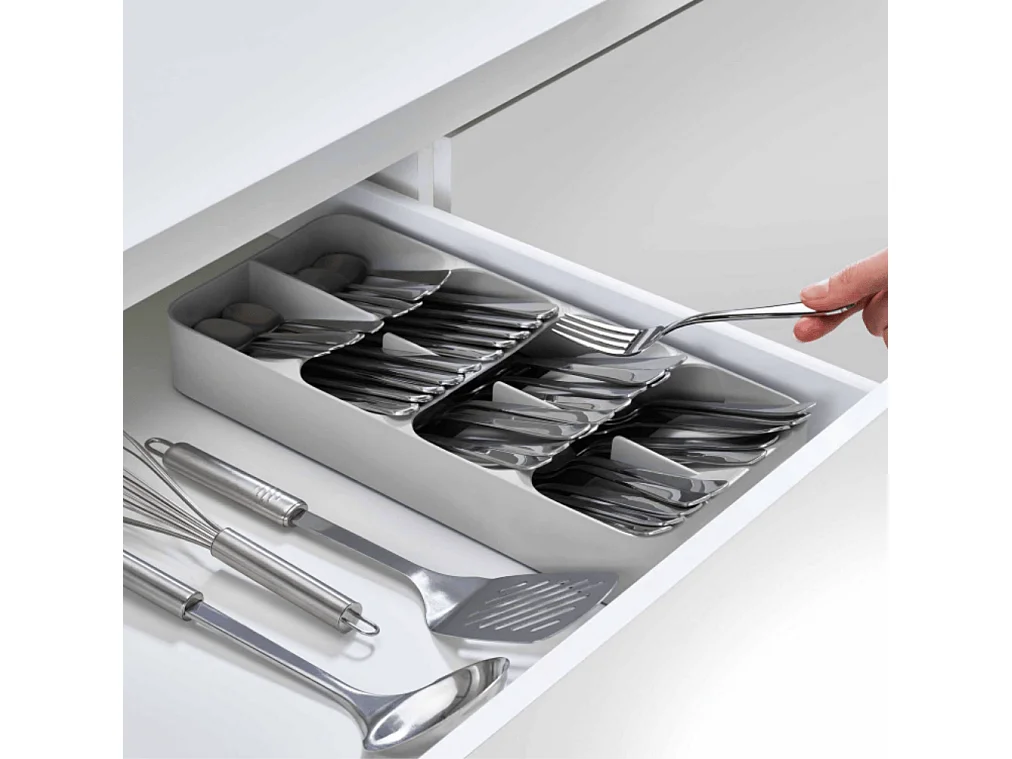 Grote, compacte bestekorganizer DrawerStore Joseph Joseph, 48 stuks, efficiënte opslag, grijs, ideaal voor keukenkasten.