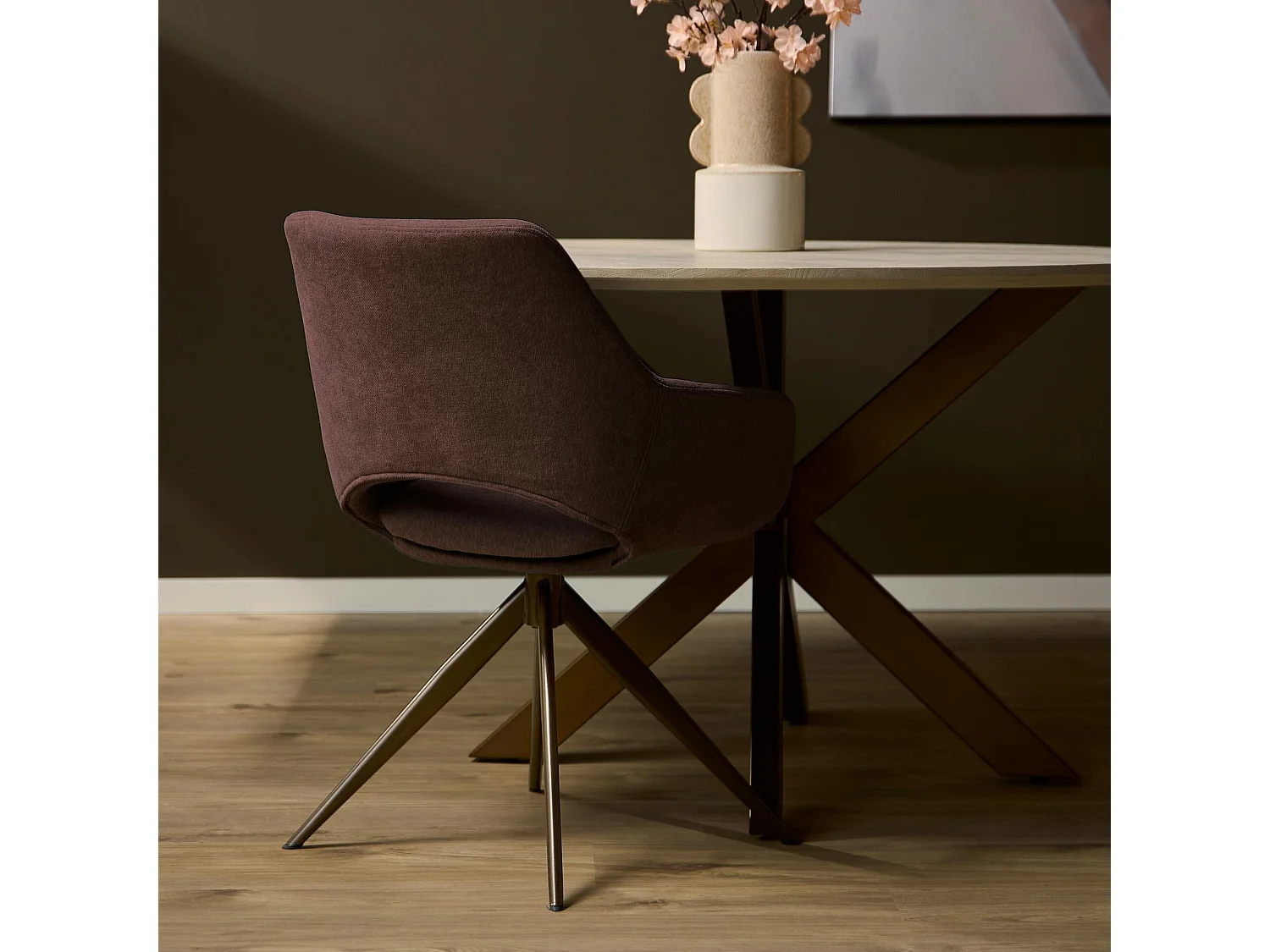Chaise pivotante rose poudré à accoudoirs (x2) CORTINA