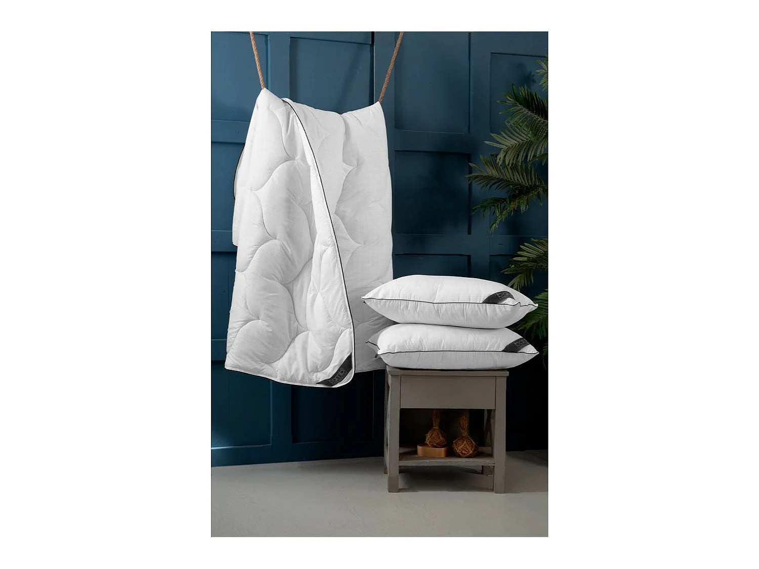 BAMBI Oreiller Antistress 50 x 70 cm, Garnissage fibres silicone HCS 800 g, Housse Micro fil de carbone