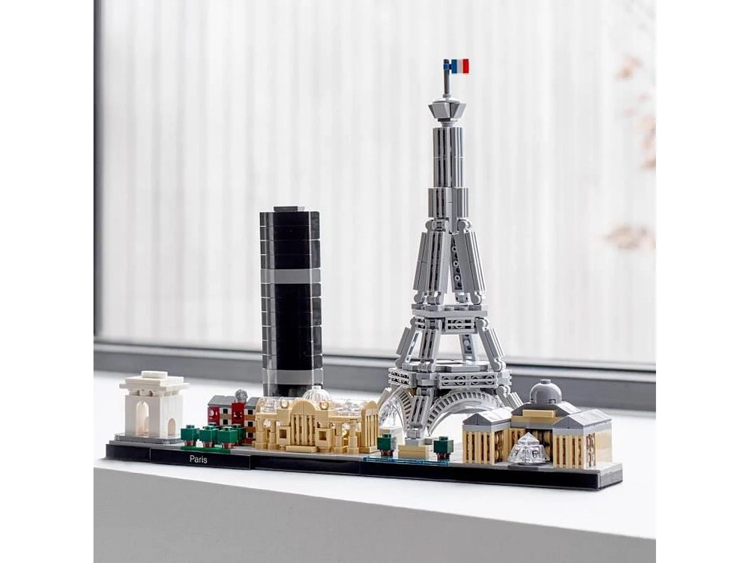 Lego Architecture Paris maquette à construire avec Tour Eiffel