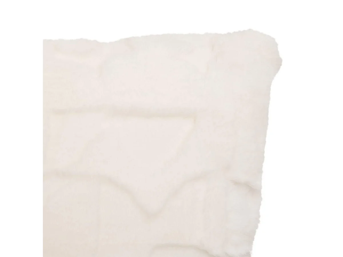 Coussin Imitation Fourrure "Nalia" 45x45cm Blanc