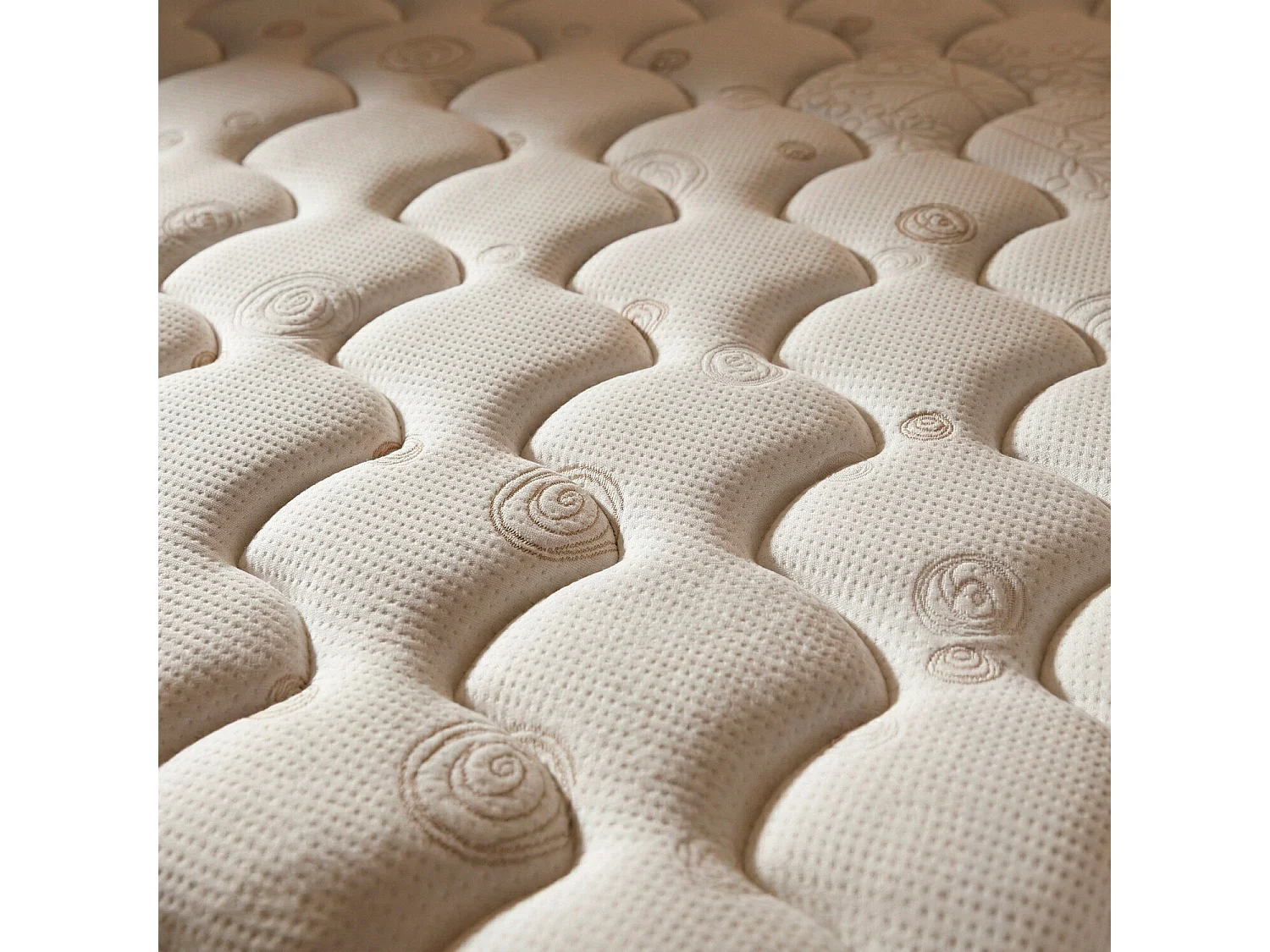 Colchón de 135 x 190 cm de muelles Normablock® y viscoelástica de 25 cm - COLCHON MUELLES 25 de PIKOLIN