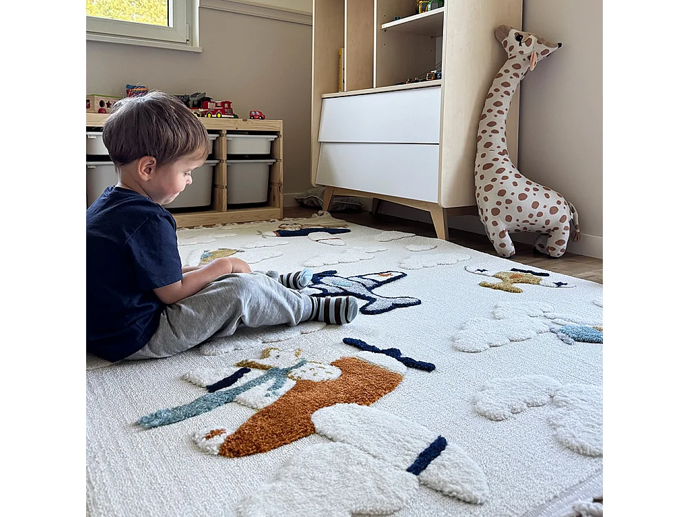 Tapis Enfant Buffo Aereo Mazovia 140 x 200 cm Beige Crème Avion Poils Mi-Longs à Franges