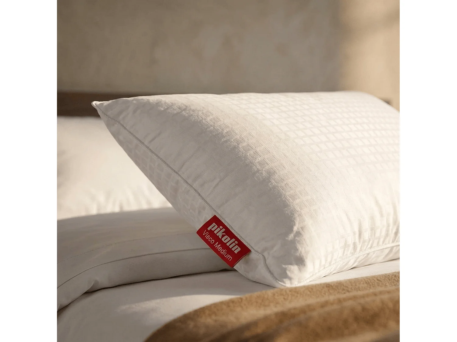 Oreiller de 105 x 40 cm en mousse à mémoire de forme de 11 cm - VISCO MEDIUM de PIKOLIN