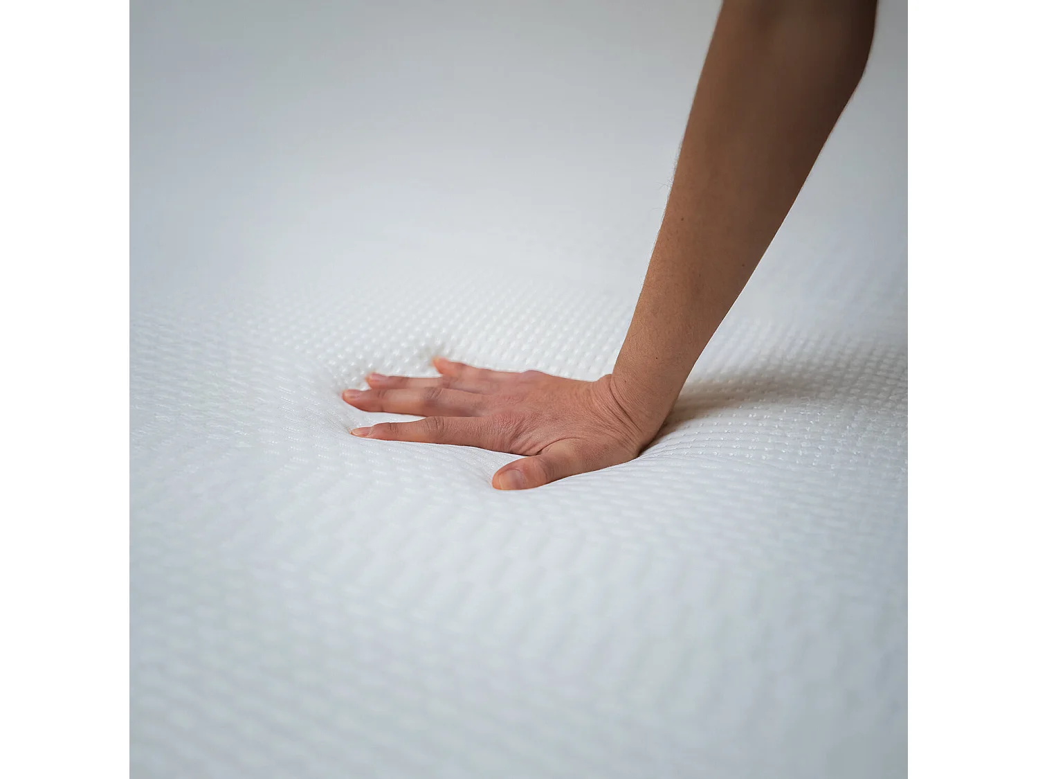 Topper de 140 x 200 cm de espuma viscoelástica de 6 cm - TOPPER HOTEL de PIKOLIN
