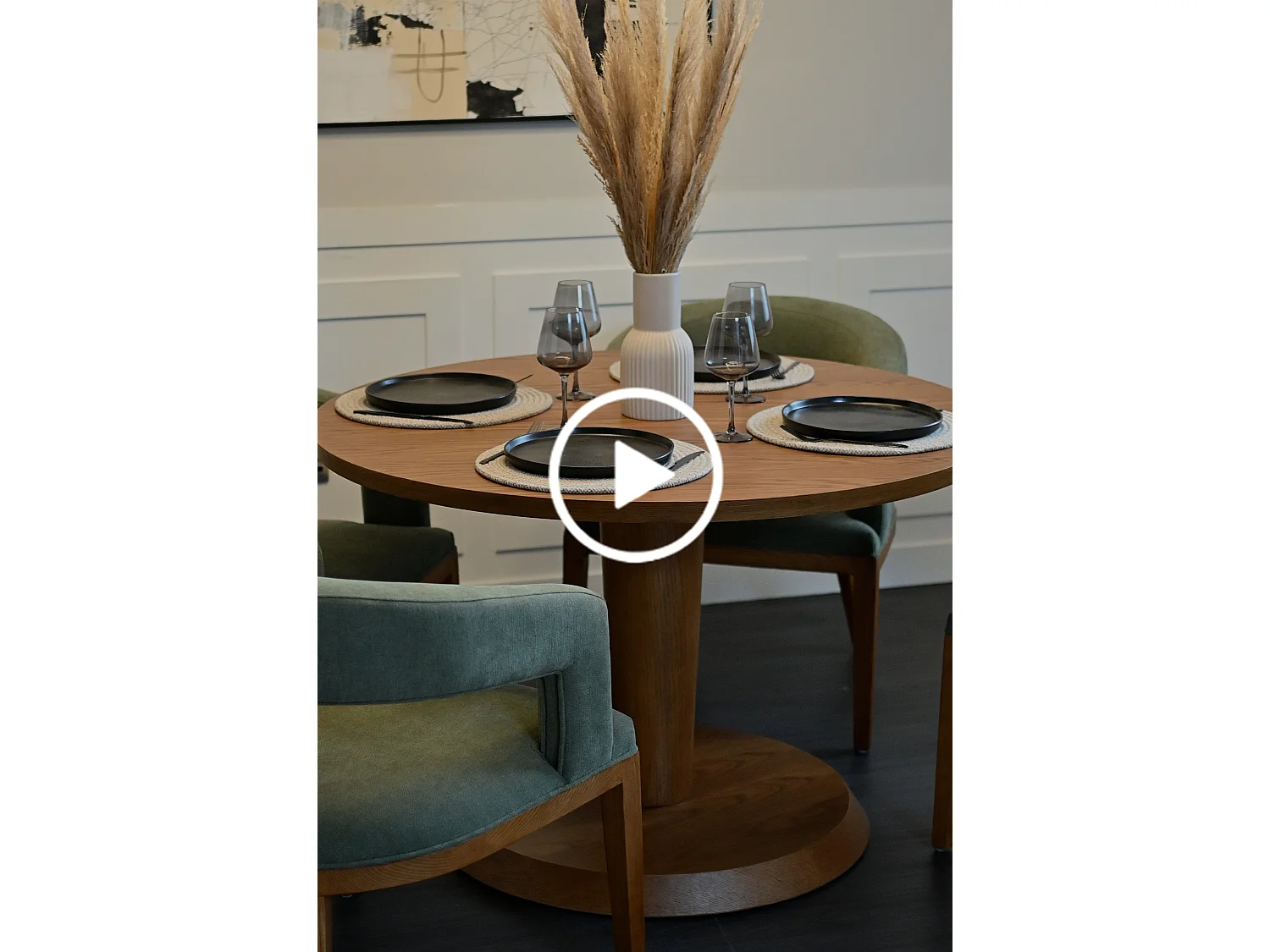 Sia 4-6 Seat Rectangular Dining Table - Oak Veneer Chestnut
