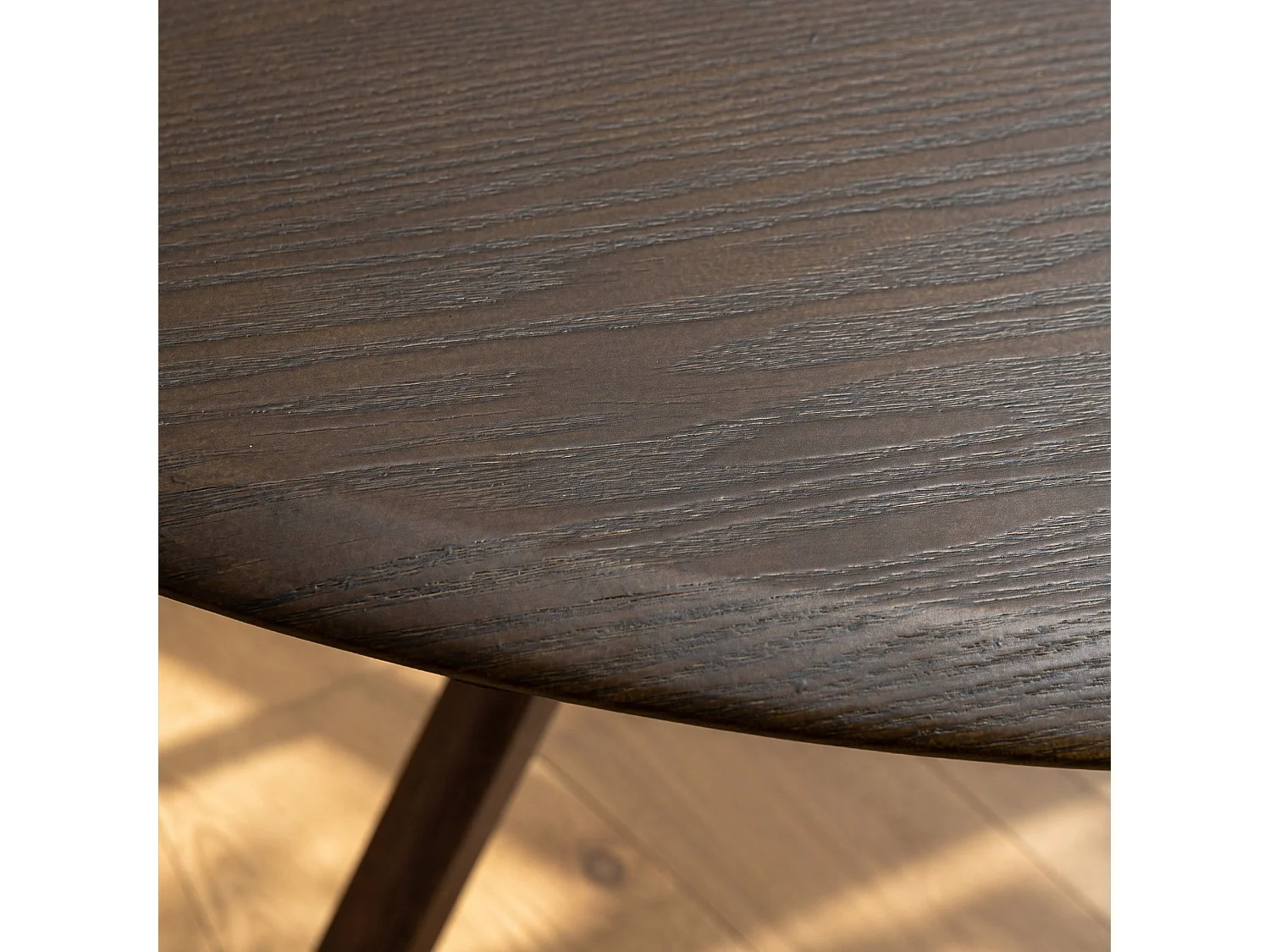 Now's Home - Ens Table Ronde Ext 130- 180cm+4fauteuil Pivotant En Tissu Lie De Vin Alba