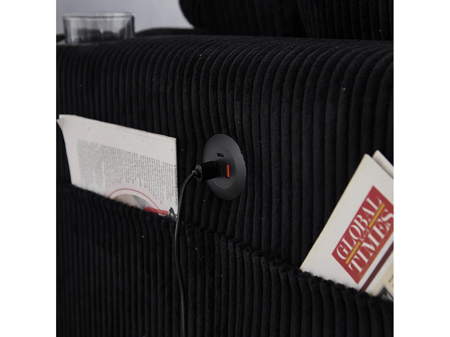 Canapé modulable 2 places en velours côtelé avec 2 coussins et ports USB - Noir