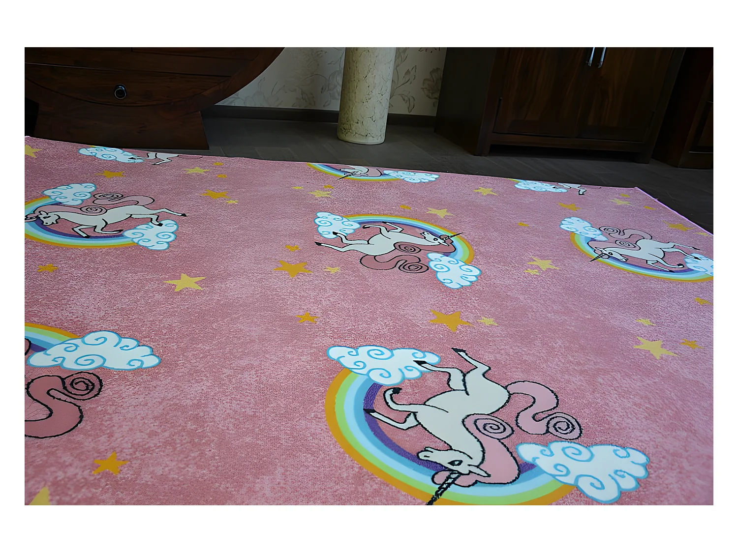 Tapijt voor kinderen UNICORN rozekleuring EENHOORN  150x200 cm