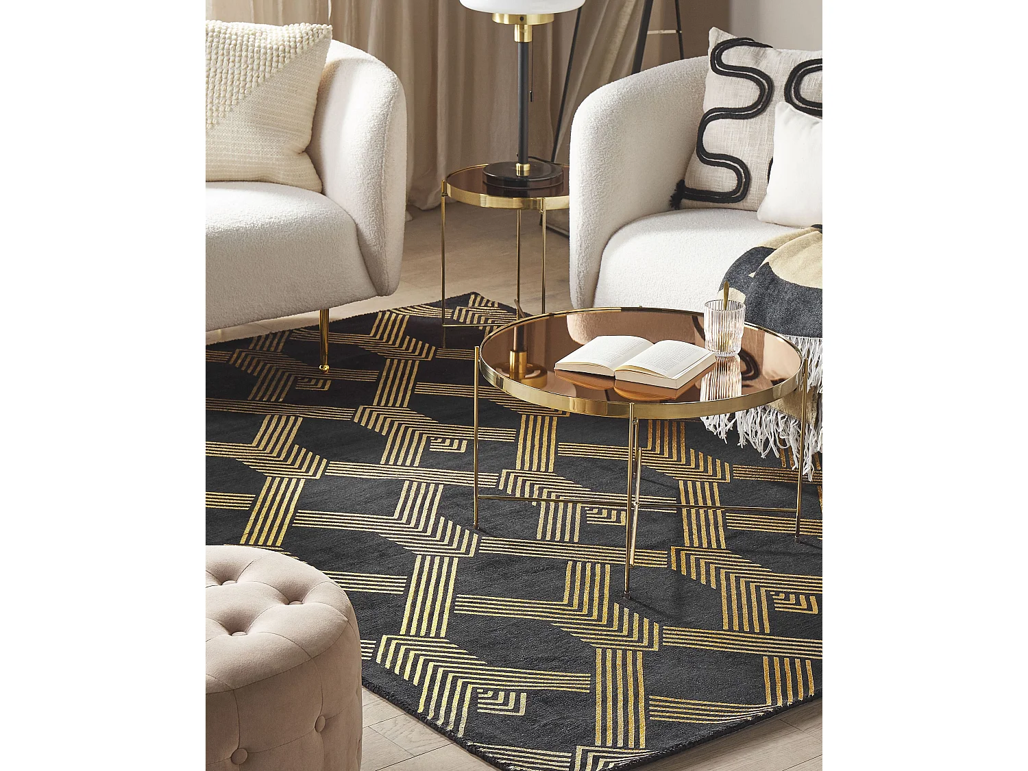 Vloerkleed viscose zwart/goud 160 x 230 cm VEKSE