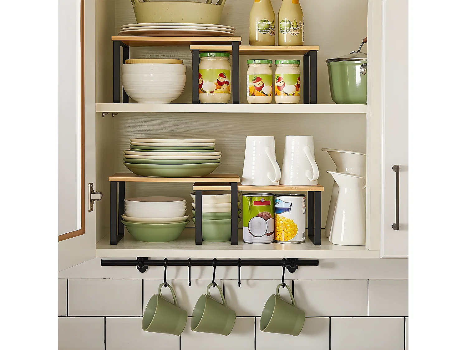 Set di 2 ripiani impilabili in bambù e metallo