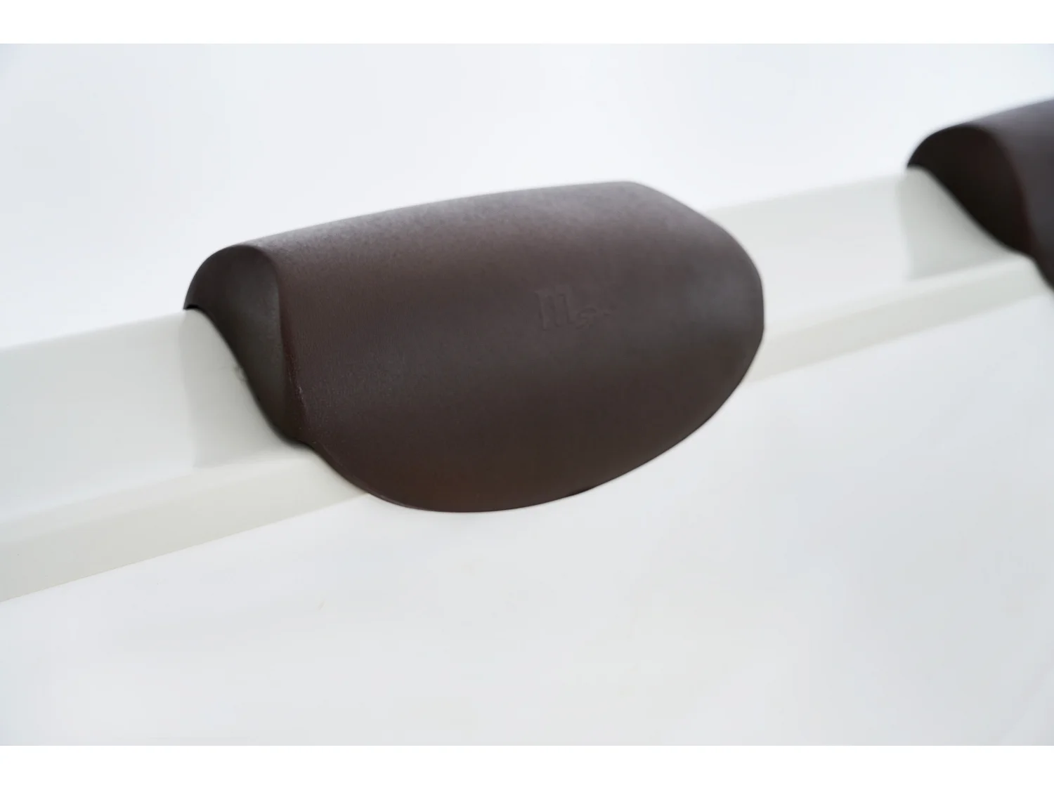 Spa semi-rigide MSpa 6 places marron avec accessoires - 120 jets - L160  x l160 x H65 cm - MAKEMO