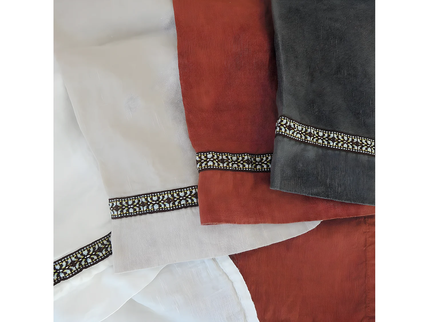 Torchon en lin lavé terracotta avec ruban Oslo - 40 x 60 cm