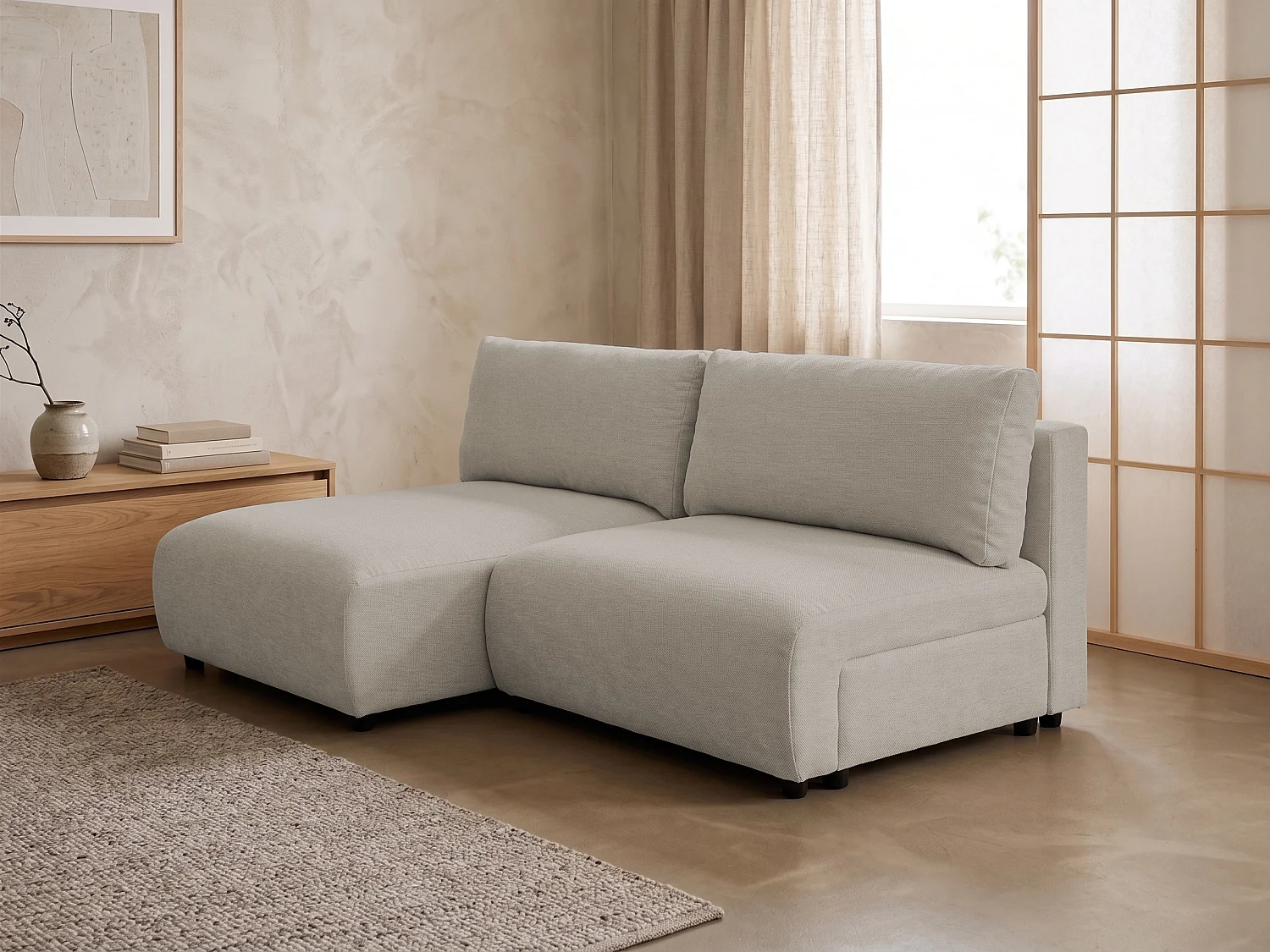 Canapé d’angle avec fonction couchage, coffre de rangement et zone de confort extra profonde en tissu structuré de haute qualité SORA