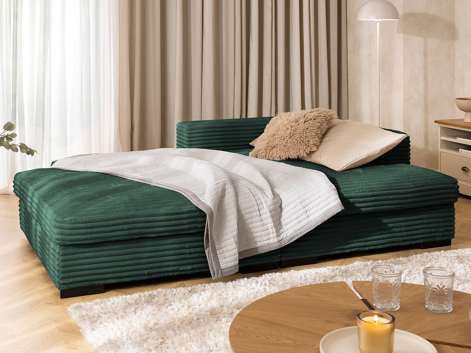 Canapé d’angle avec assise profonde, fonction couchage et pratique coffre de rangement, en tissu côtelé doux WOLKE