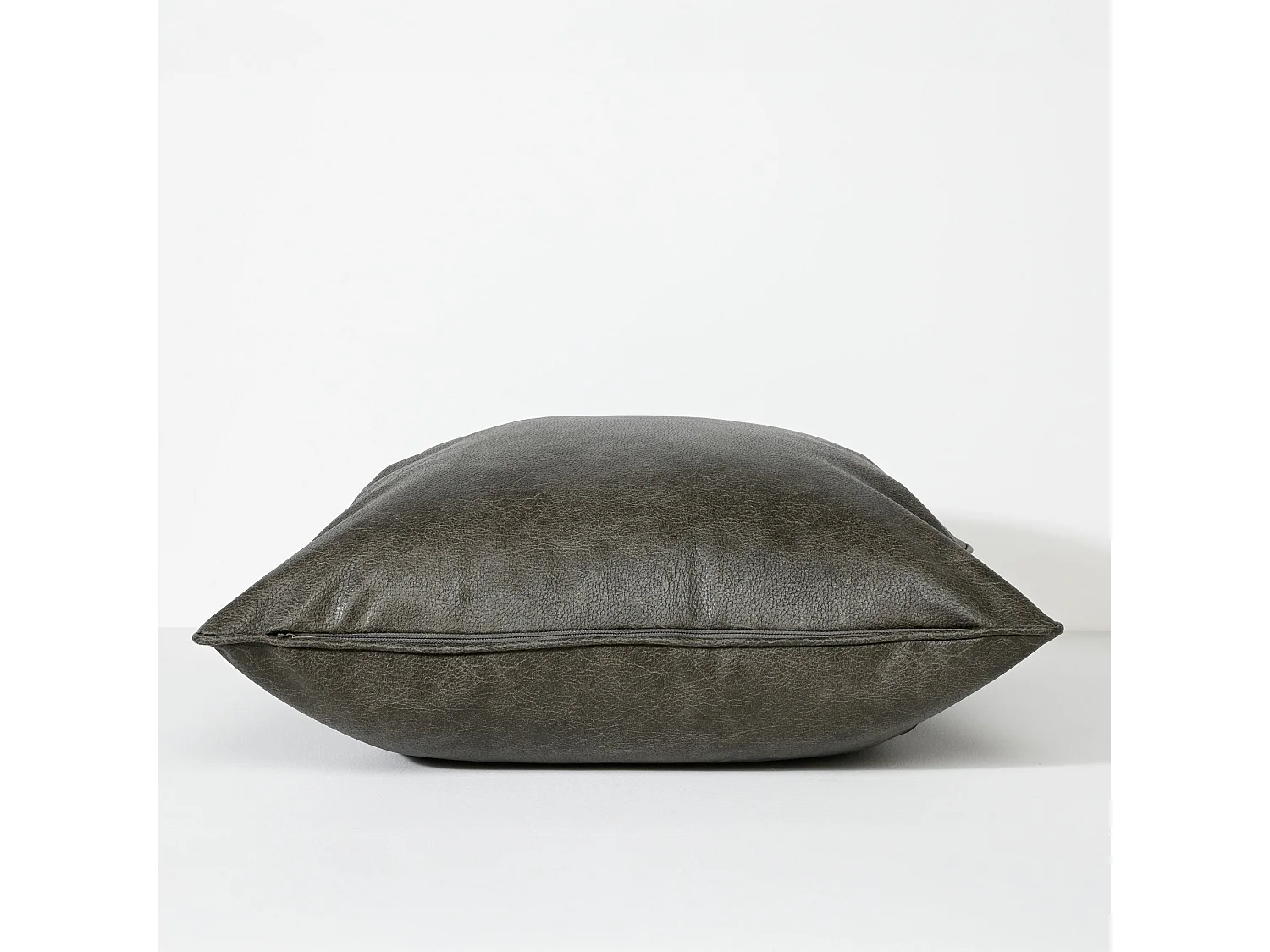 Art Leather Military - Vinyl sierkussen - 55 X 55