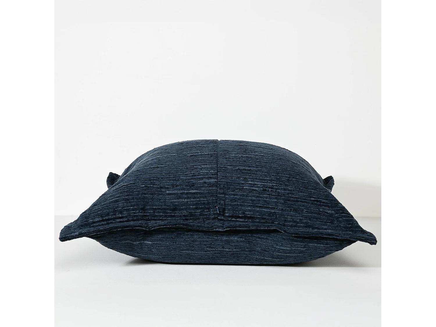 Coussin en tissu Ruffled Indigo 55X55 cm