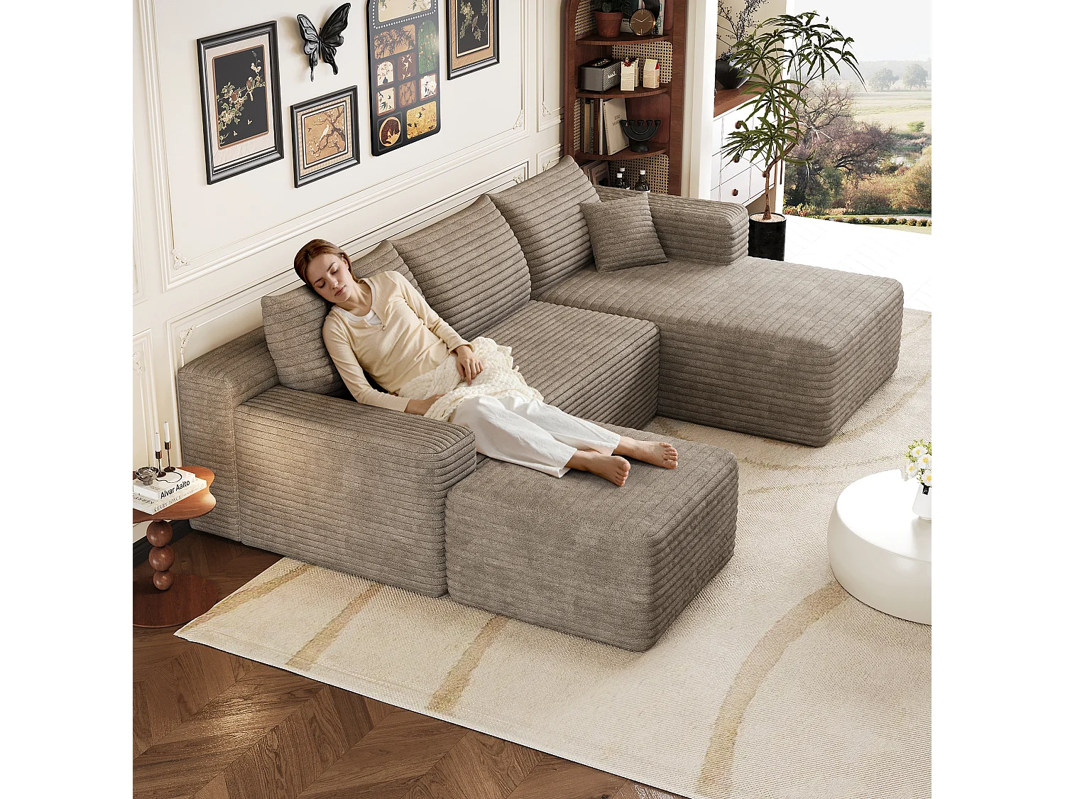 Canapé en L avec méridienne à droite, assise profonde, style minimaliste moderne, motif « nuages », prêt à l'emploi, couleur camel