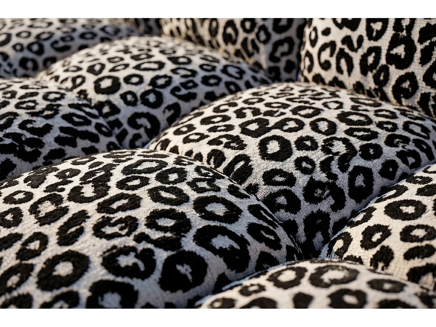 ALEXIA - 4-zits hoekbank met dierenprint - Wit