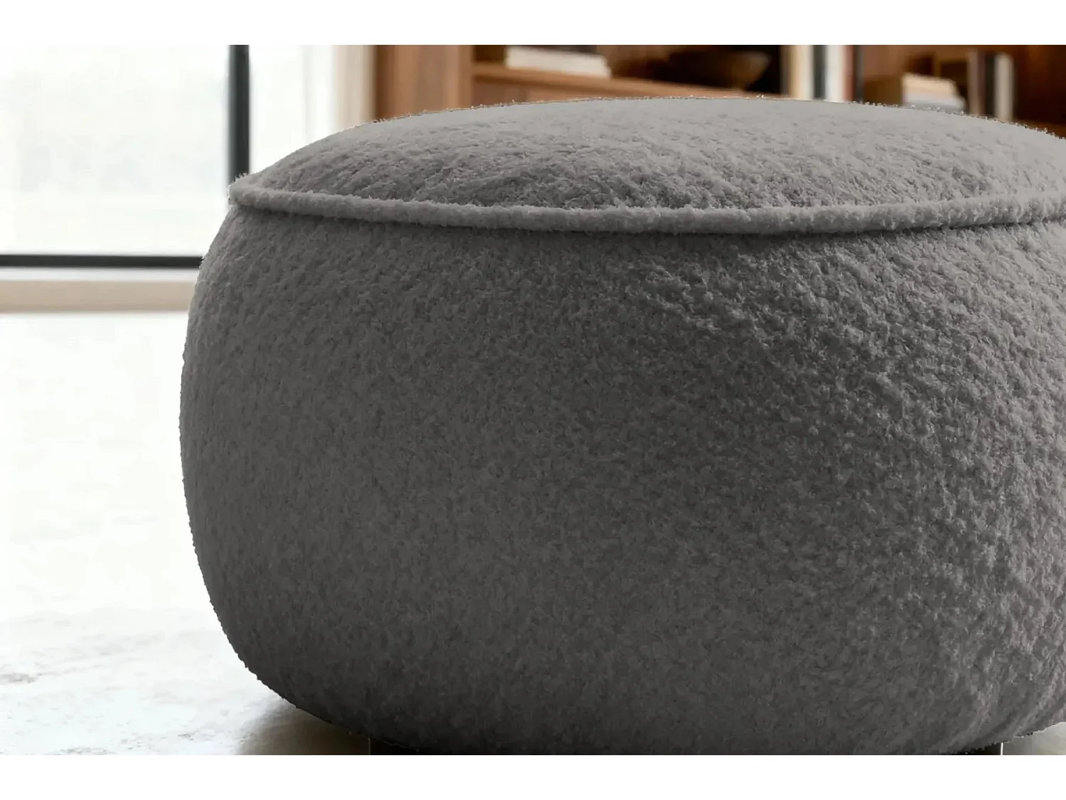 VICTOIRE - Bouclette stoffen poef Olijfgroen 65x65x43 cm