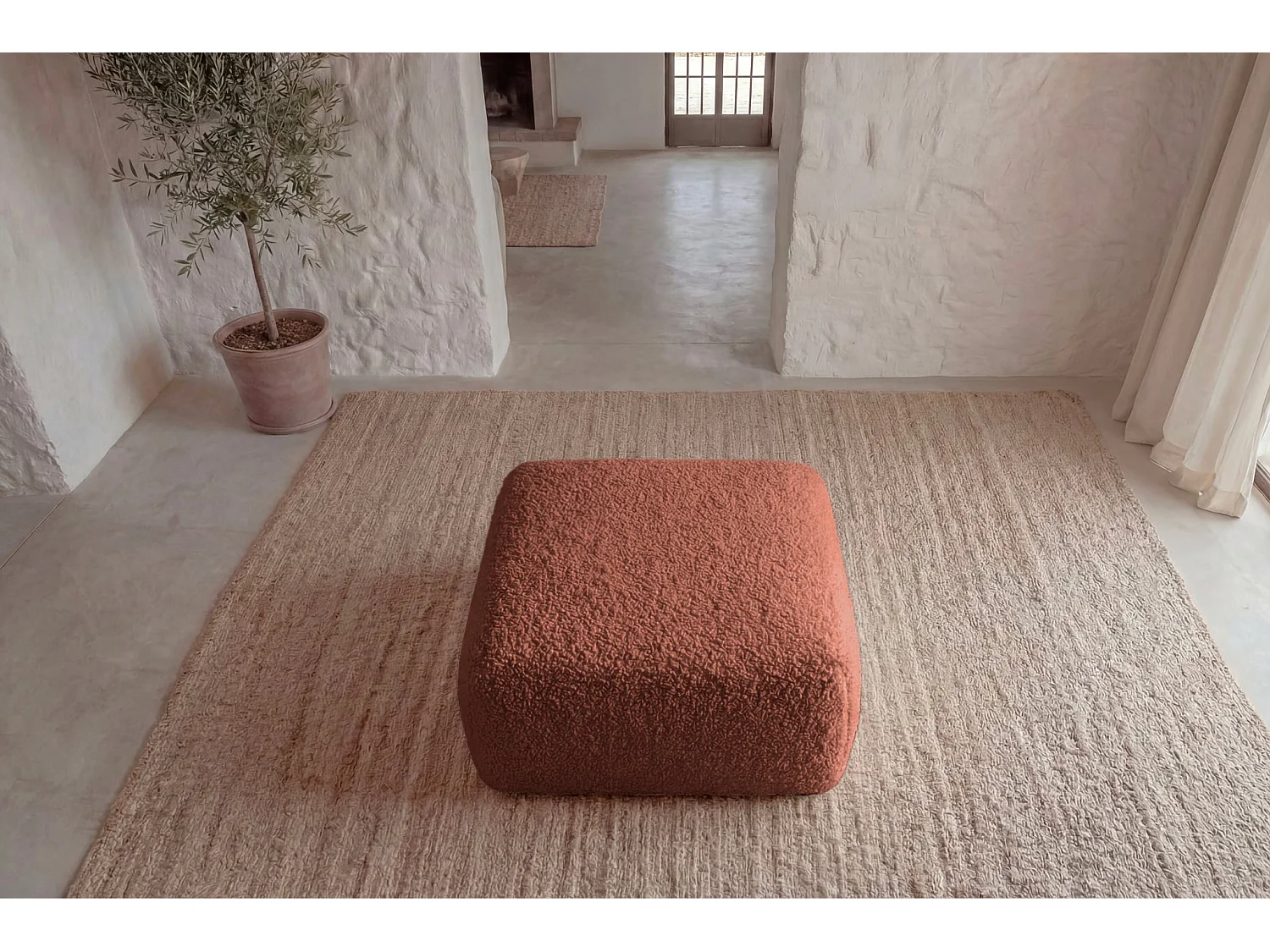ELIO - Pouf en tissu bouclette Terracotta 74x74x41