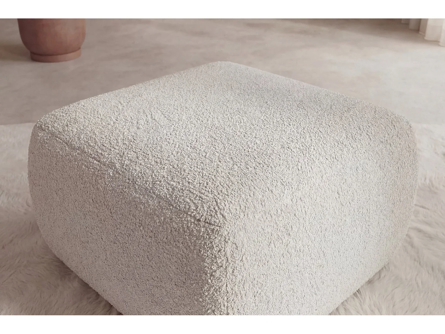 ARIEL - Pouf en tissu bouclette Beige 80x80x40