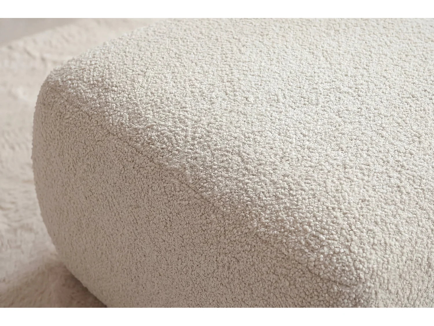 ARIEL - Pouf en tissu bouclette Beige 80x80x40