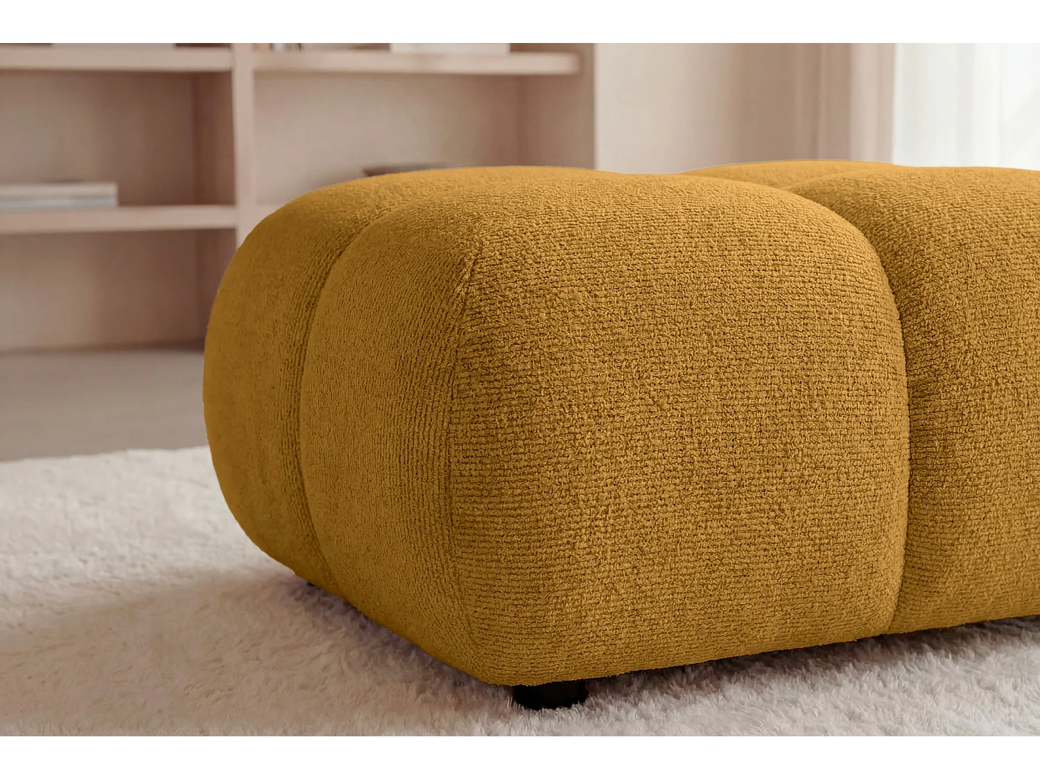 CONSTANCE - Pouf en tissu chenille Moutarde 72x72x43.5