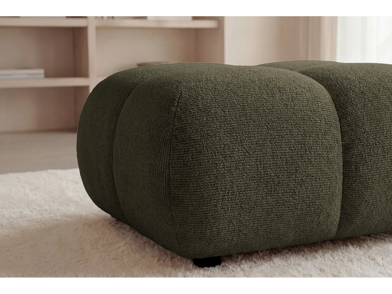 CONSTANCE - Groene chenille poef 72x72x43,5 cm
