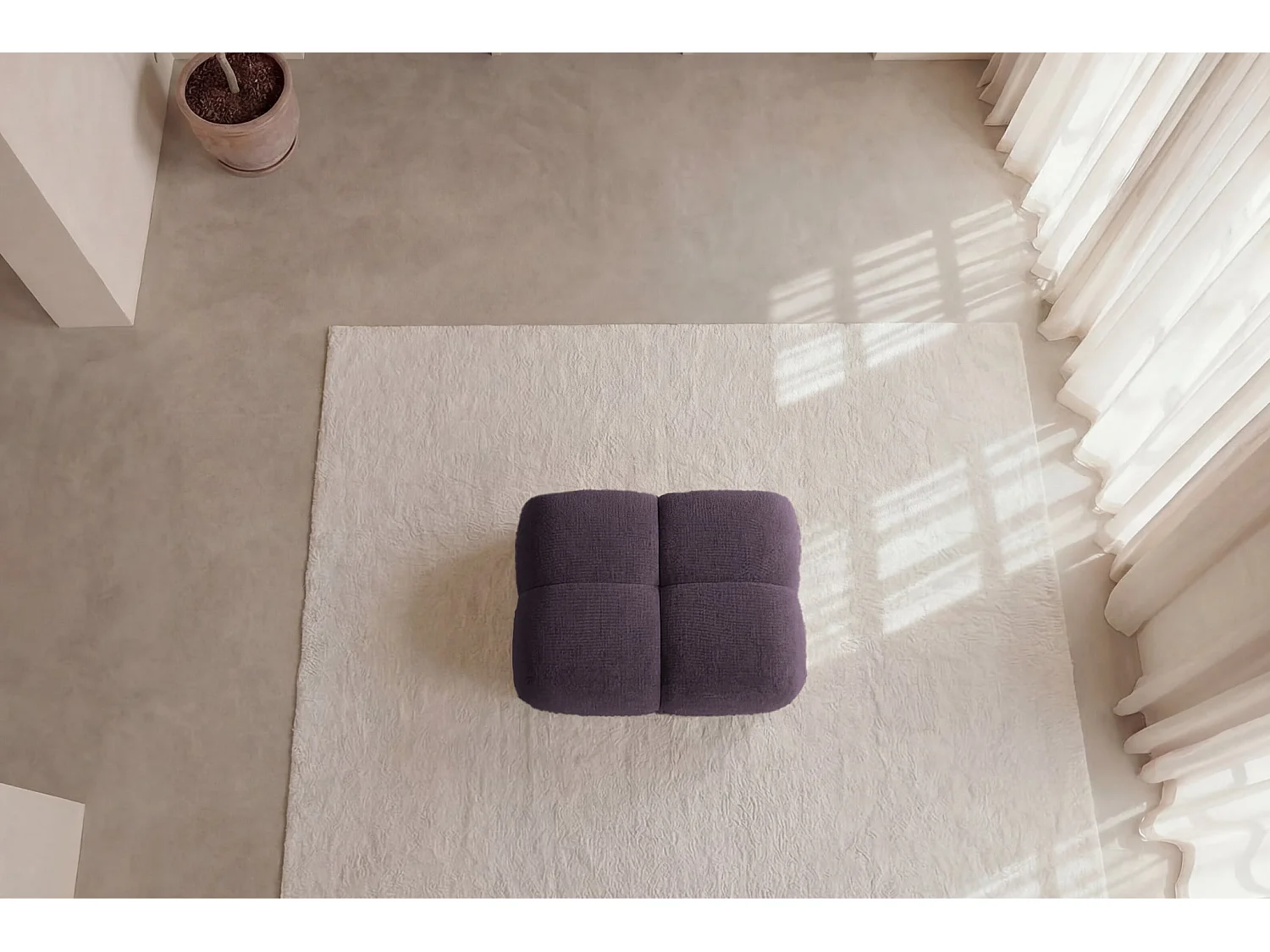 CONSTANCE - Mauve chenille poef 72x72x43,5 cm