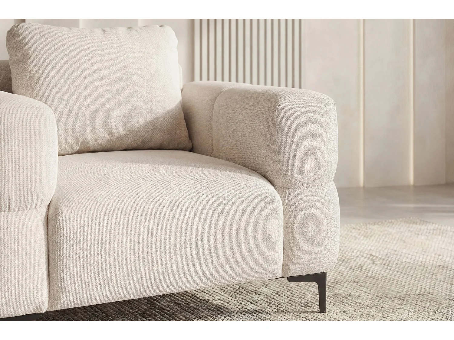 ELTON - Fauteuil en tissu lisse - Beige