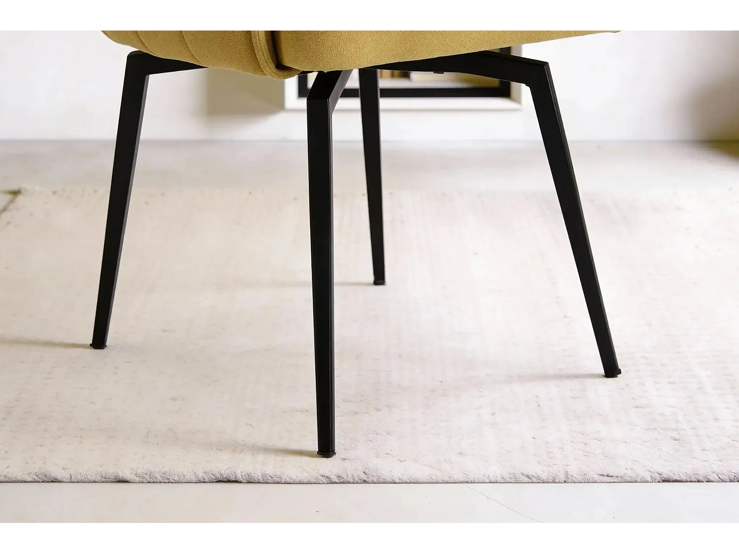 JONA - Chaise pieds en métal - Moutarde