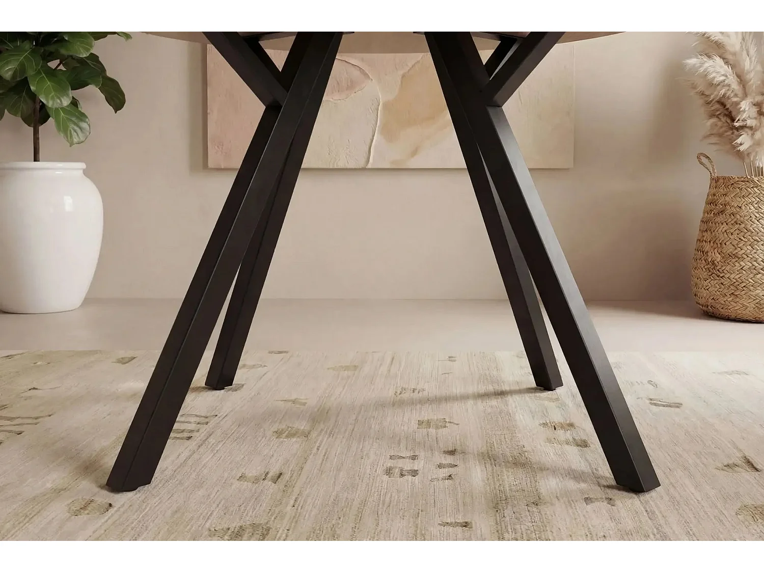 ILOA - Table à manger ronde 120cmpieds en métal noir - Chêne clair
