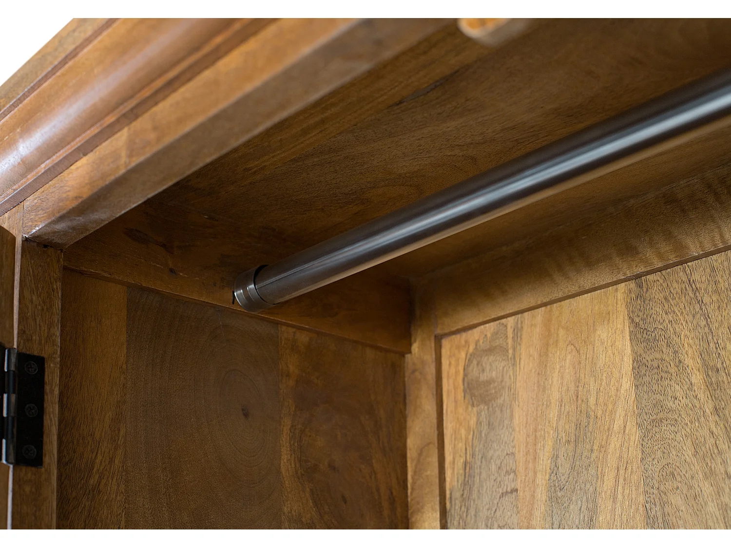 Kleiderschrank aus Mangoholz, 85 cm, im ethnischen Kolonialstil