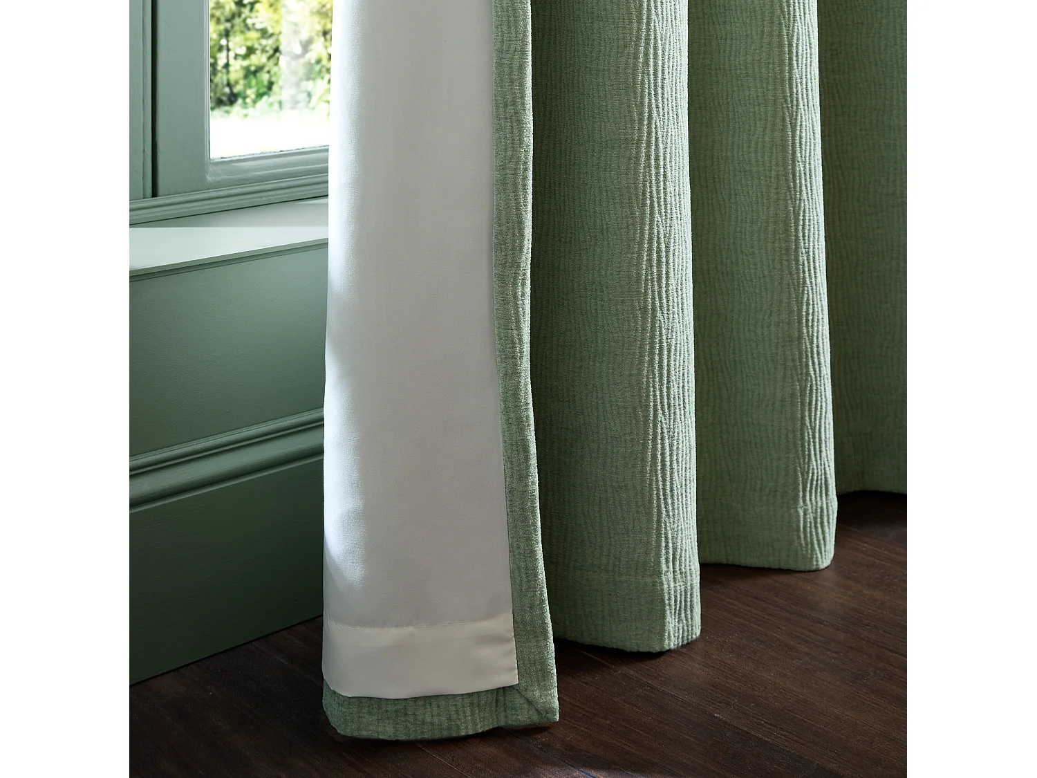 Catherine Lansfield Crinkle Chenille 66x90 Inch Lined Eyelet Curtains Two Panels Green