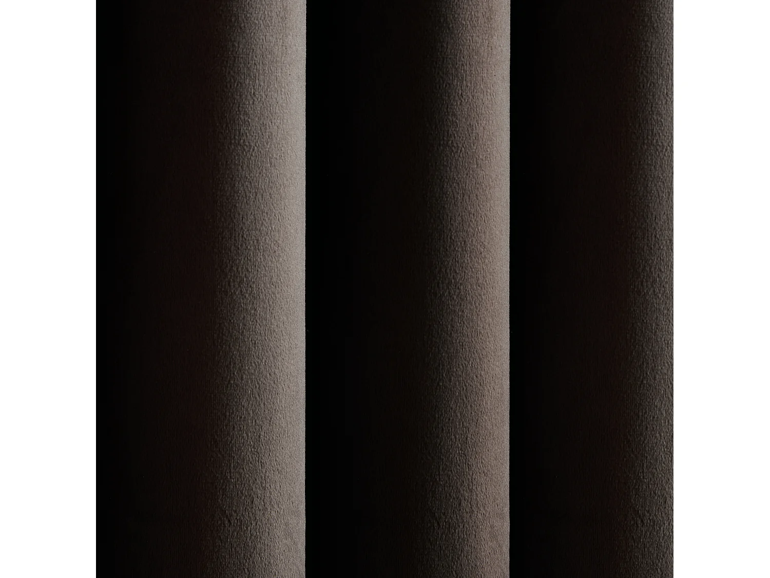 Catherine Lansfield Super Thermal Blackout Matt Velour 66x90 Inch Eyelet Curtains Two Panels Chocolate